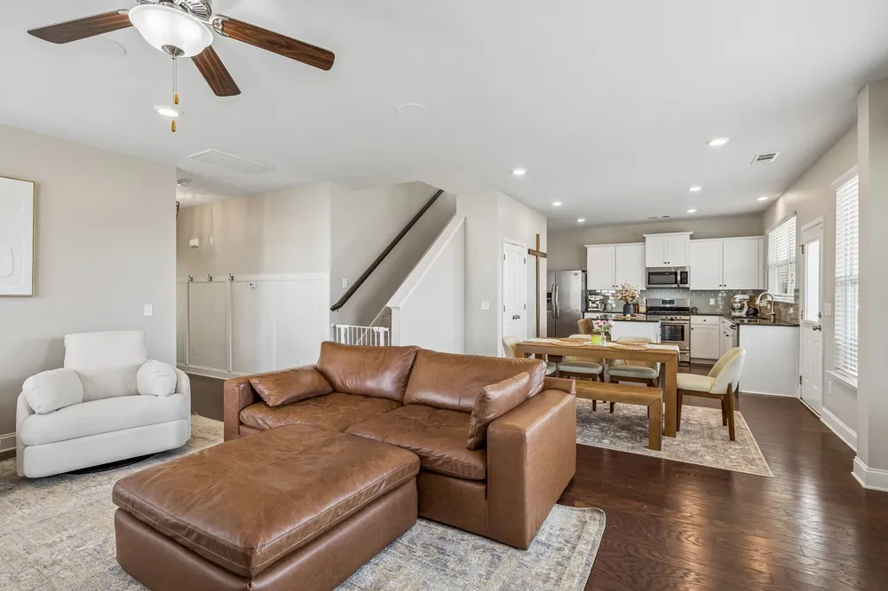 1045 Keeneland Dr Spring Hill, TN 37174