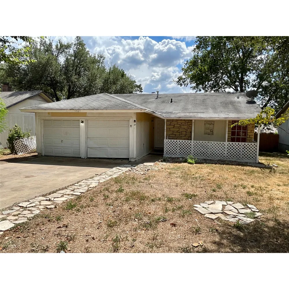 5507 Fence Row Austin, TX 78744