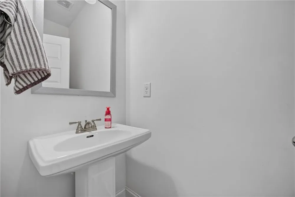 41 Hinton Farm Way Dacula, GA 30019