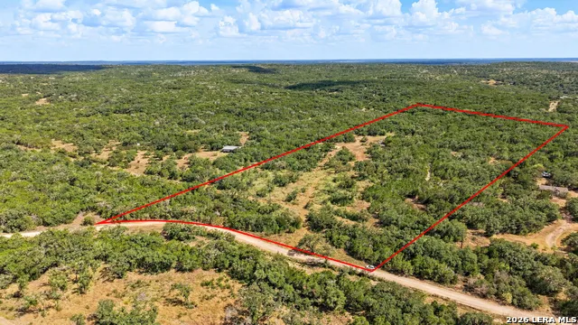540 Private Road 233 Hondo, TX 78861