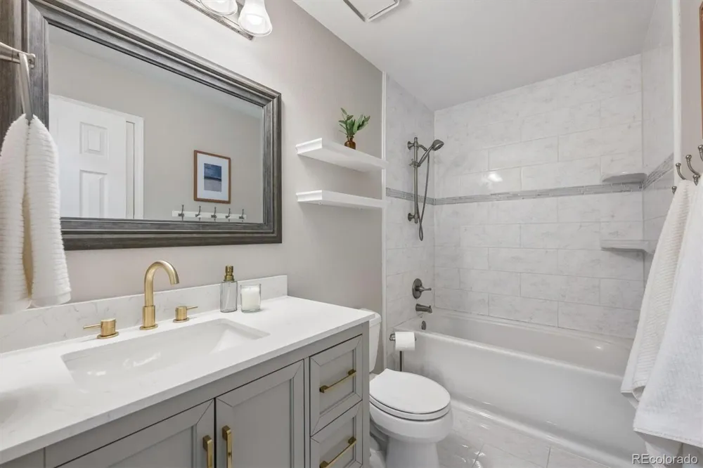 9914 Hoyt Way Broomfield, CO 80021