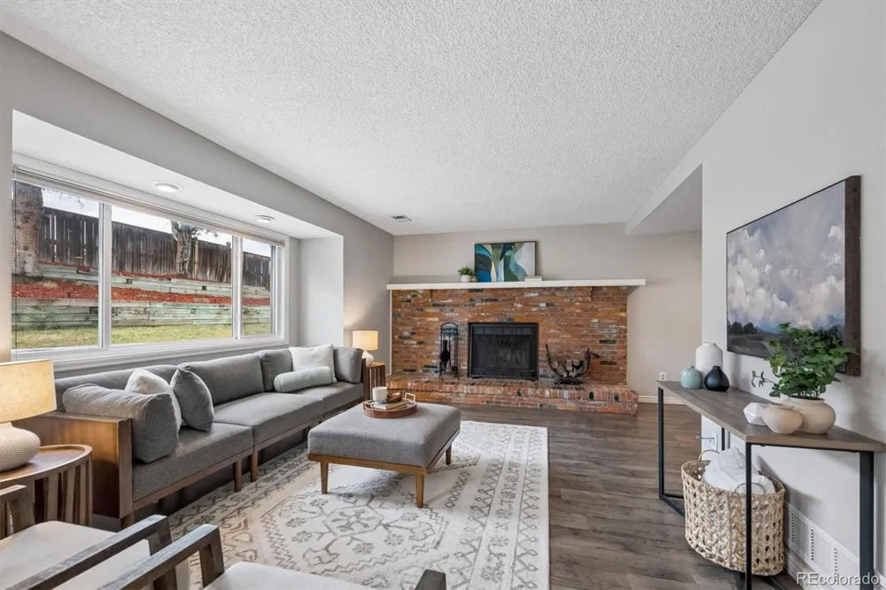 9914 Hoyt Way Broomfield, CO 80021