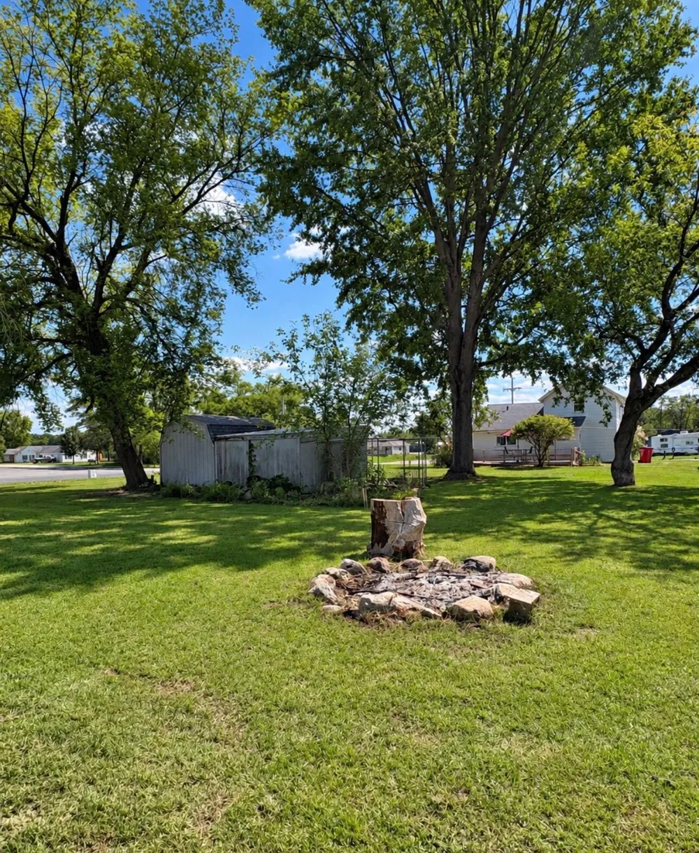 415 W 136th Street Ashland Township, MI 49327