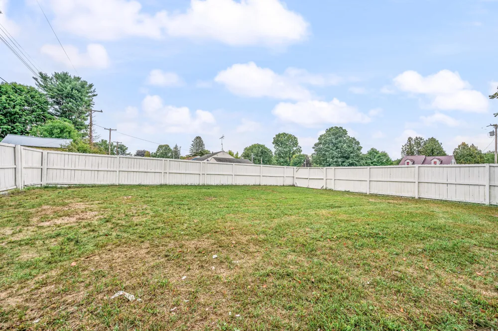 301 E Angel Avenue Unknown, MI 49305
