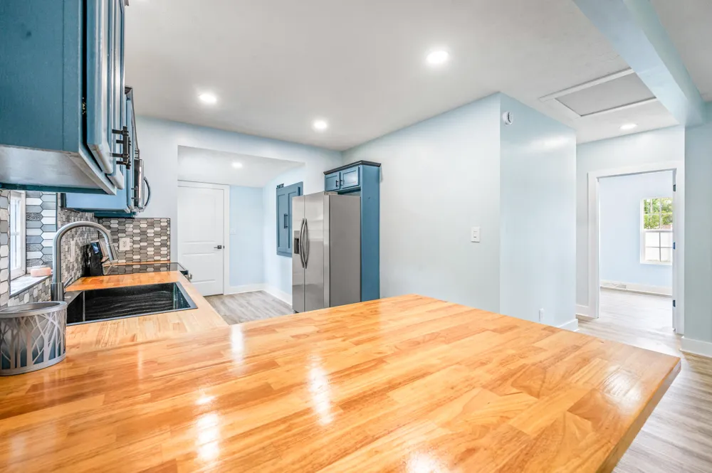 301 E Angel Avenue Unknown, MI 49305
