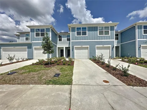 4621 SPARKLING SHELL AVENUE