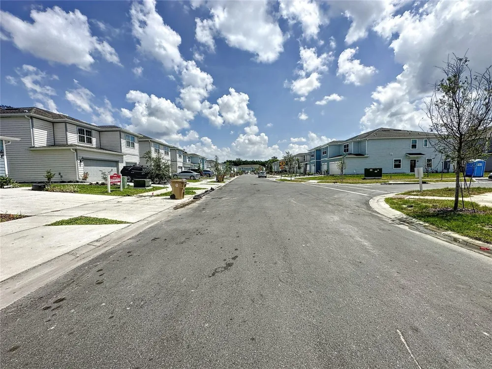 4621 SPARKLING SHELL AVENUE Kissimmee, FL 34746