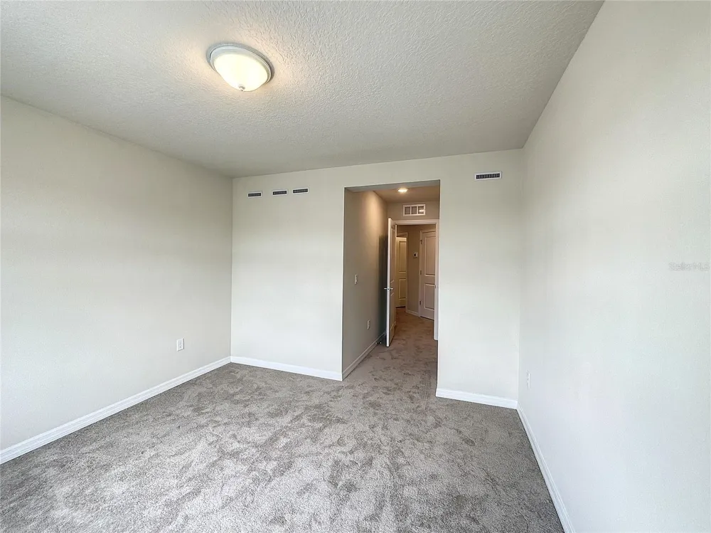 4621 SPARKLING SHELL AVENUE Kissimmee, FL 34746