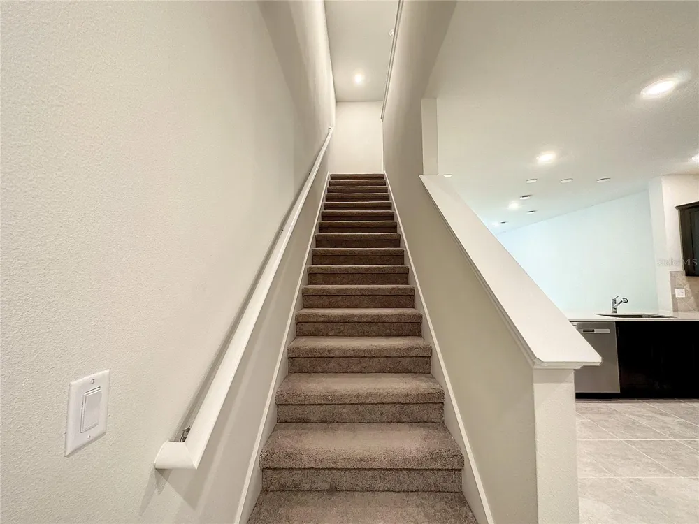 4621 SPARKLING SHELL AVENUE Kissimmee, FL 34746