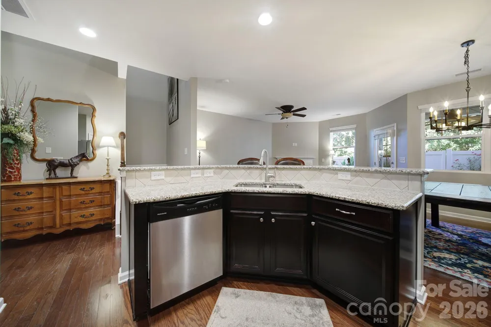 7021 Woodsbay Lane Rock Hill, SC 29732