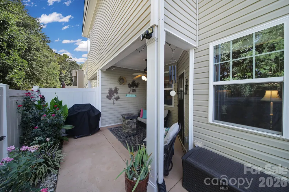 7021 Woodsbay Lane Rock Hill, SC 29732