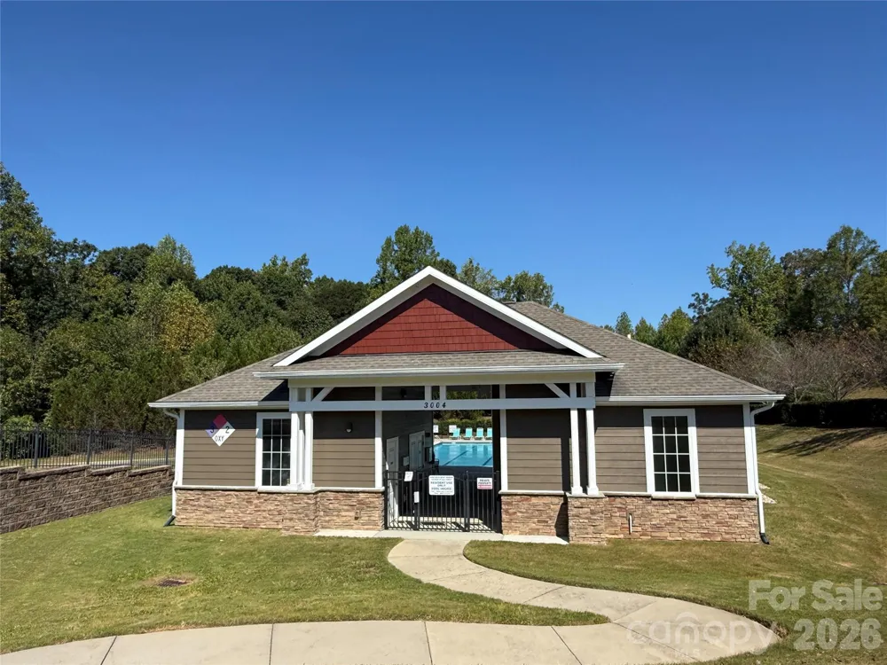 7021 Woodsbay Lane Rock Hill, SC 29732