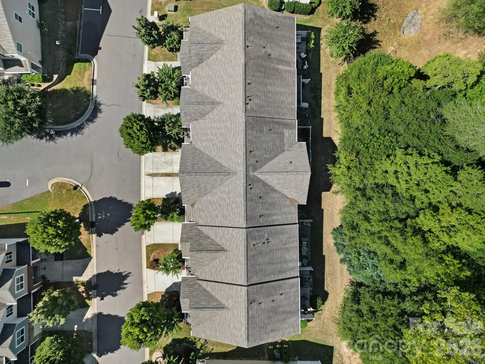 7021 Woodsbay Lane Rock Hill, SC 29732