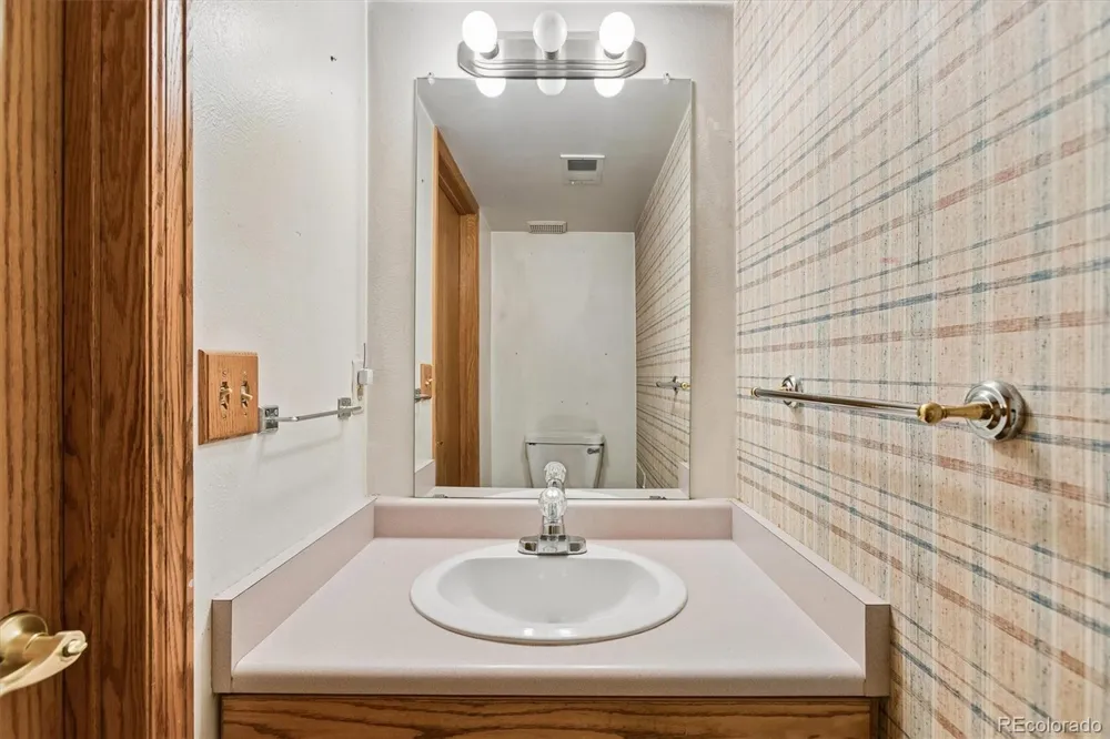 2031 S Richfield Street Aurora, CO 80013