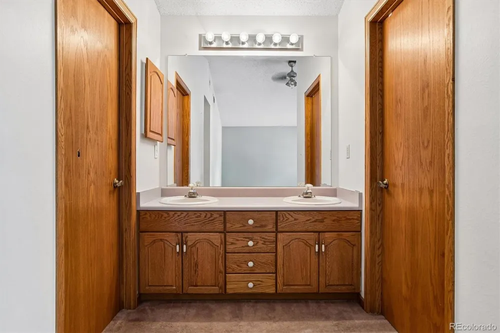 2031 S Richfield Street Aurora, CO 80013