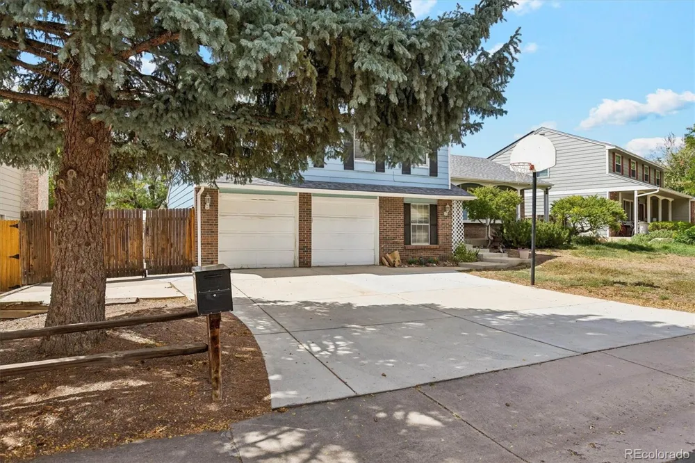 2031 S Richfield Street Aurora, CO 80013