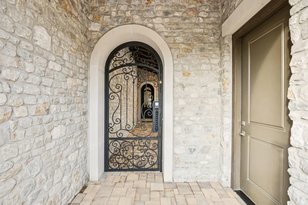 24 Comillas Drive Westlake, TX 76262