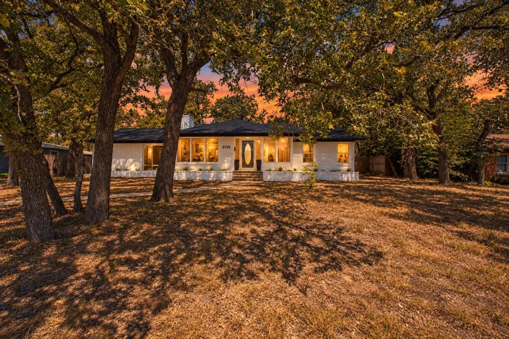 5725 Jacqueline Road Fort Worth, TX 76112