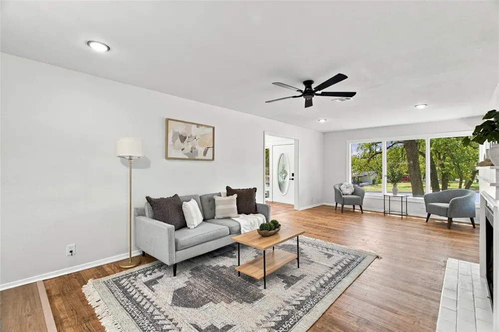 5725 Jacqueline Road Fort Worth, TX 76112