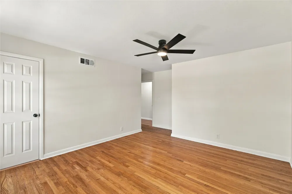 5725 Jacqueline Road Fort Worth, TX 76112