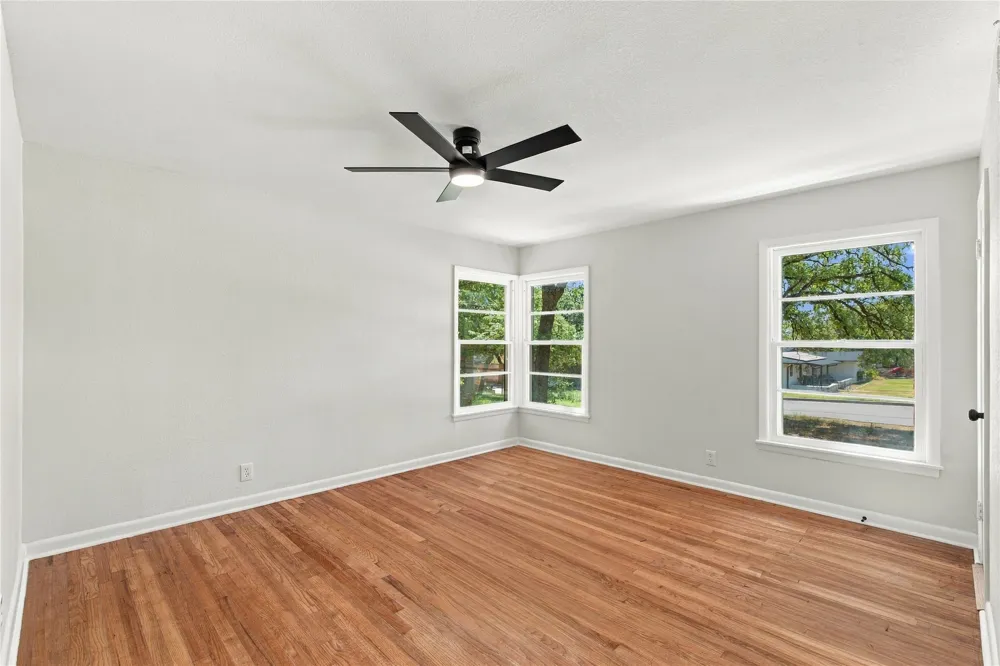 5725 Jacqueline Road Fort Worth, TX 76112