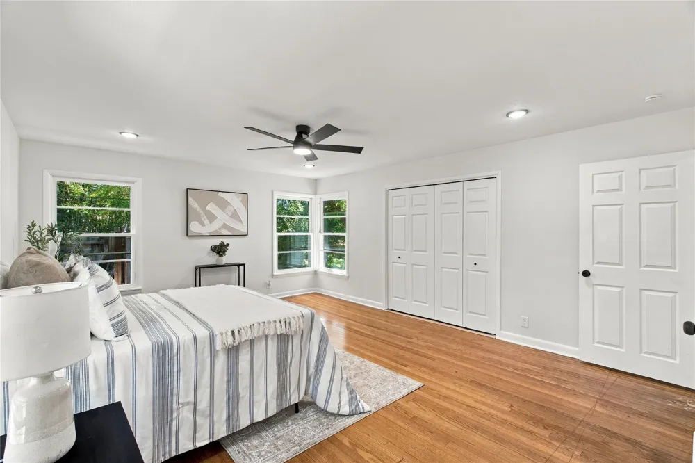5725 Jacqueline Road Fort Worth, TX 76112