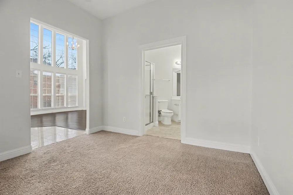1930 Wind Lake Circle Garland, TX 75040