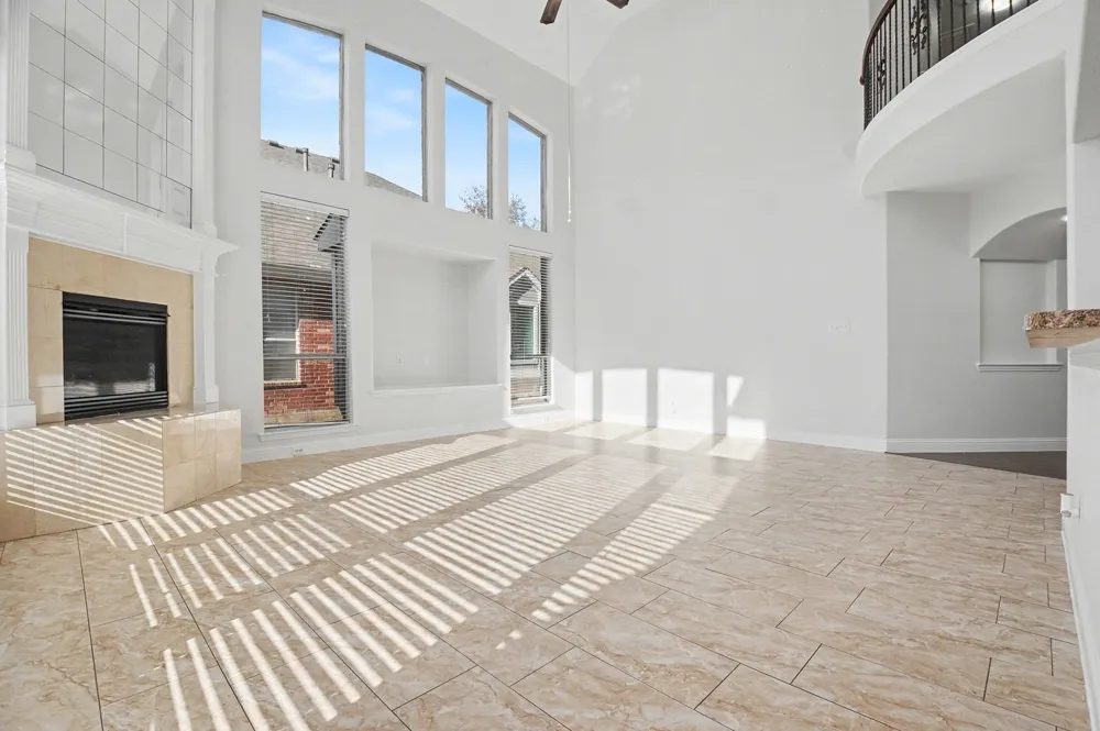 1930 Wind Lake Circle Garland, TX 75040