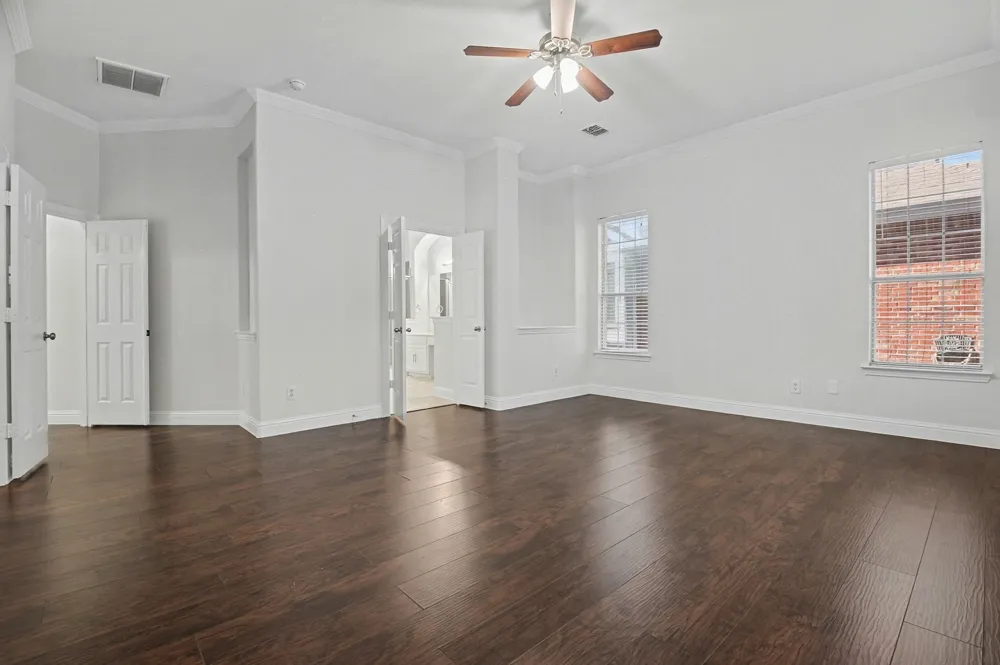 1930 Wind Lake Circle Garland, TX 75040