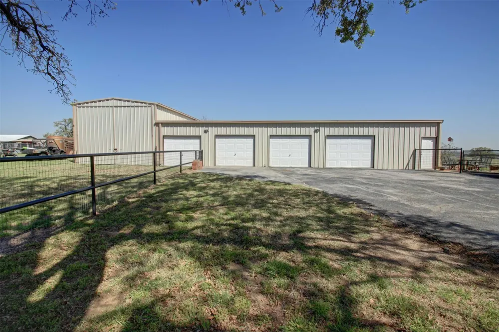 3559 Springfield Road Springtown, TX 76082