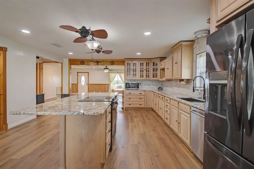 3559 Springfield Road Springtown, TX 76082