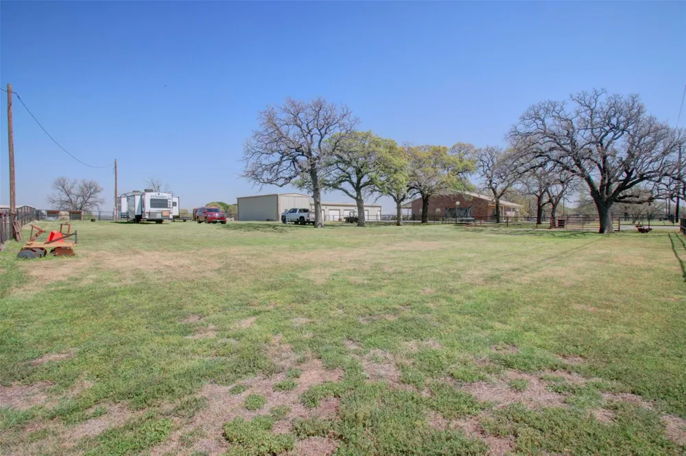 3559 Springfield Road Springtown, TX 76082