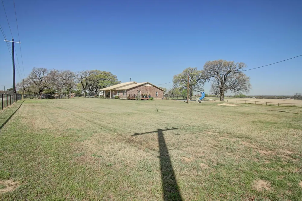 3559 Springfield Road Springtown, TX 76082