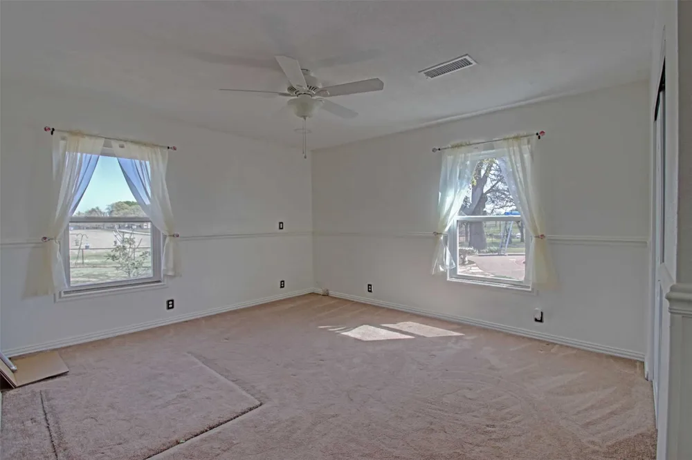 3559 Springfield Springtown, TX 76082