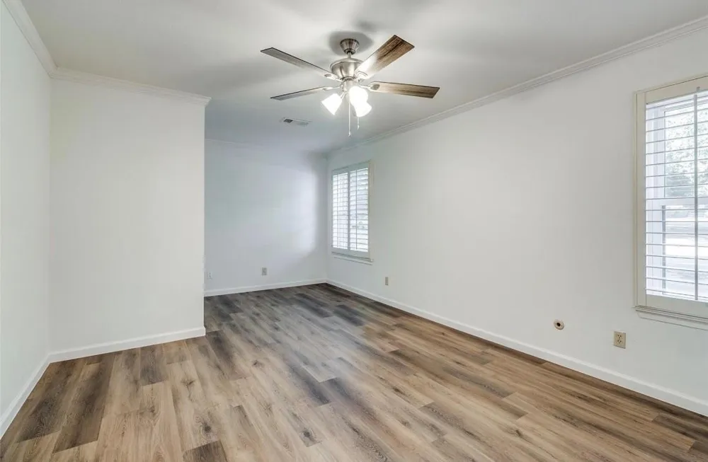 13853 Leinsper Green Street Dallas, TX 75240