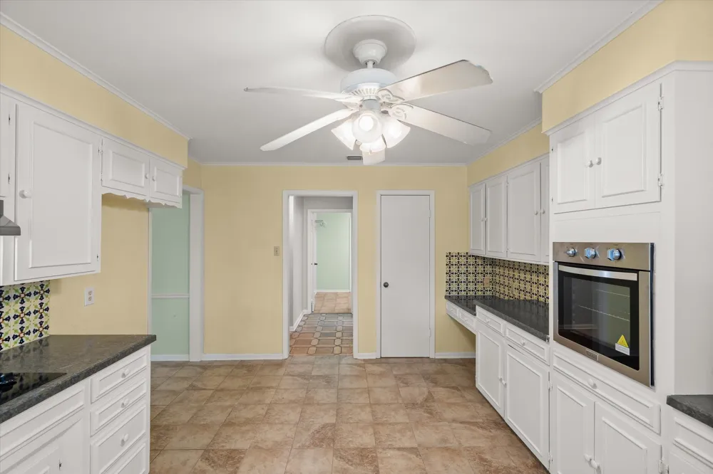 2813 Rockbridge Road Tyler, TX 75701
