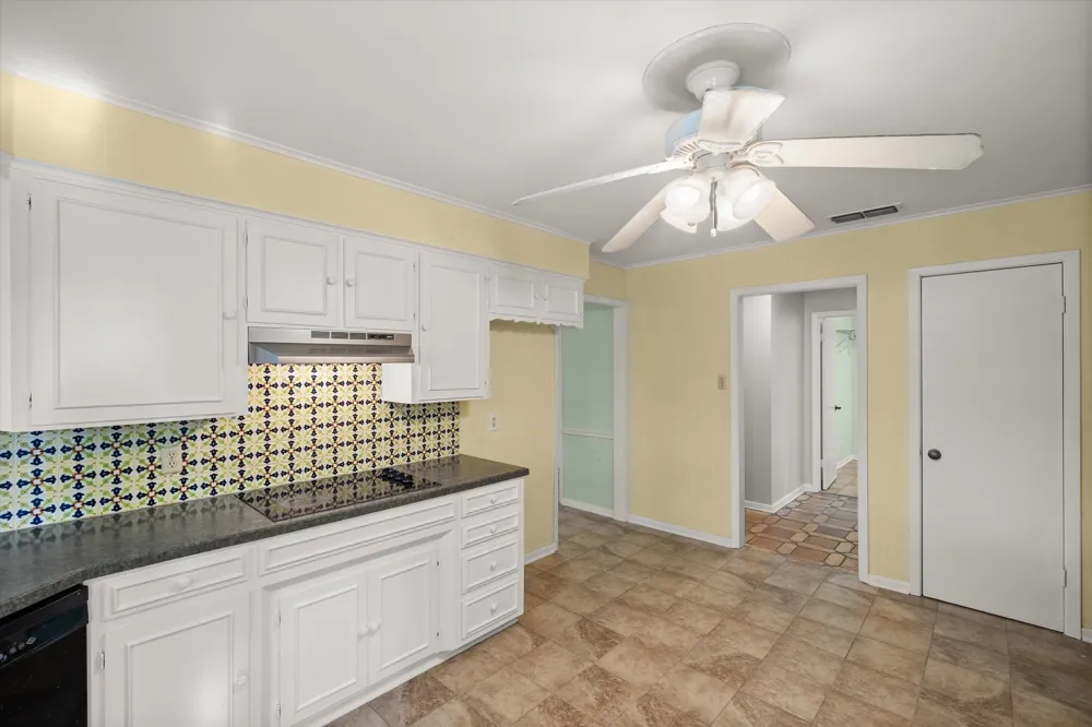2813 Rockbridge Road Tyler, TX 75701
