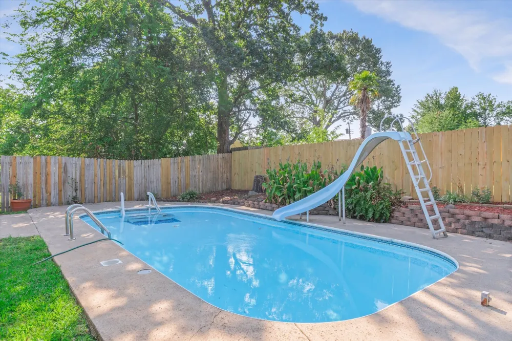 2813 Rockbridge Road Tyler, TX 75701
