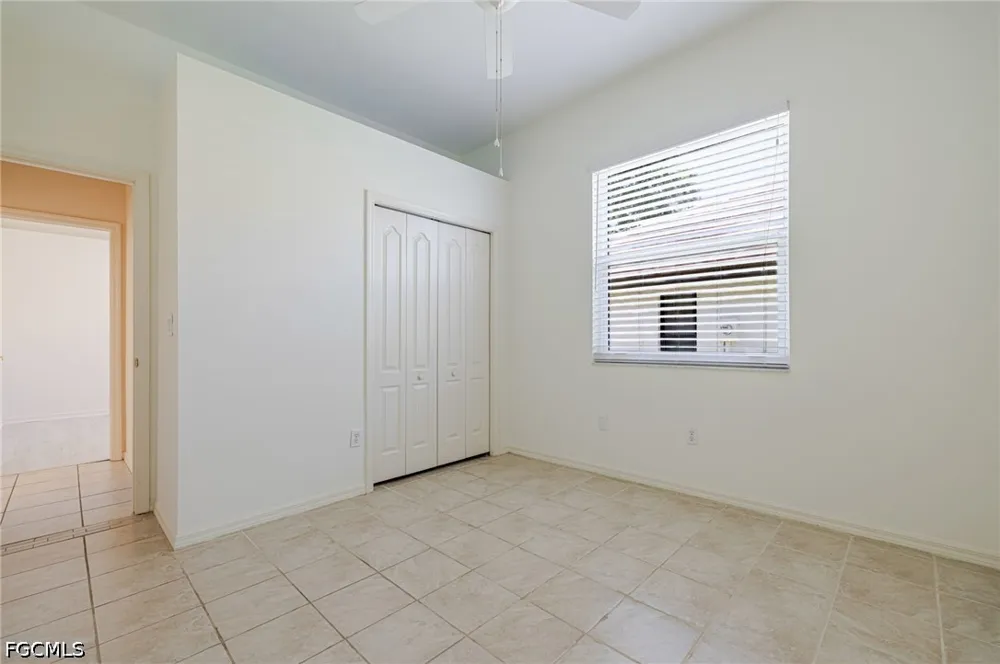 Vista Pine Circle Fort Myers, FL 33913