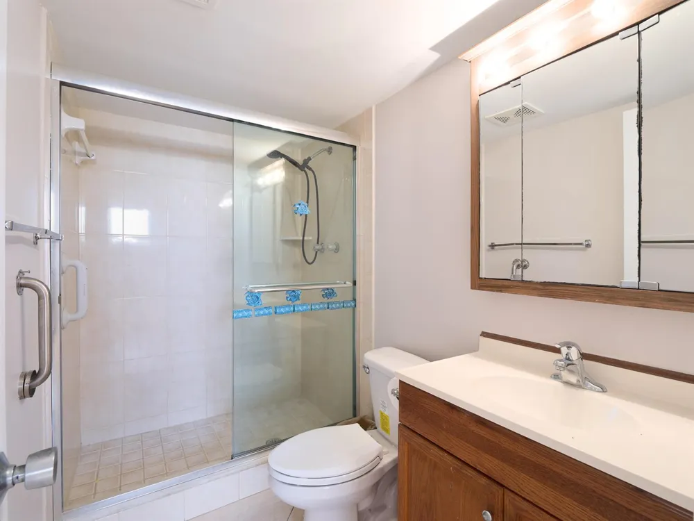 104 Paradise Harbour Boulevard #402 North Palm Beach, FL 33408