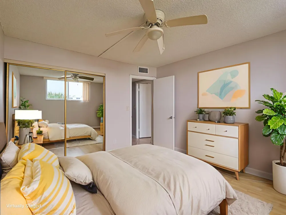 104 Paradise Harbour Boulevard #402 North Palm Beach, FL 33408