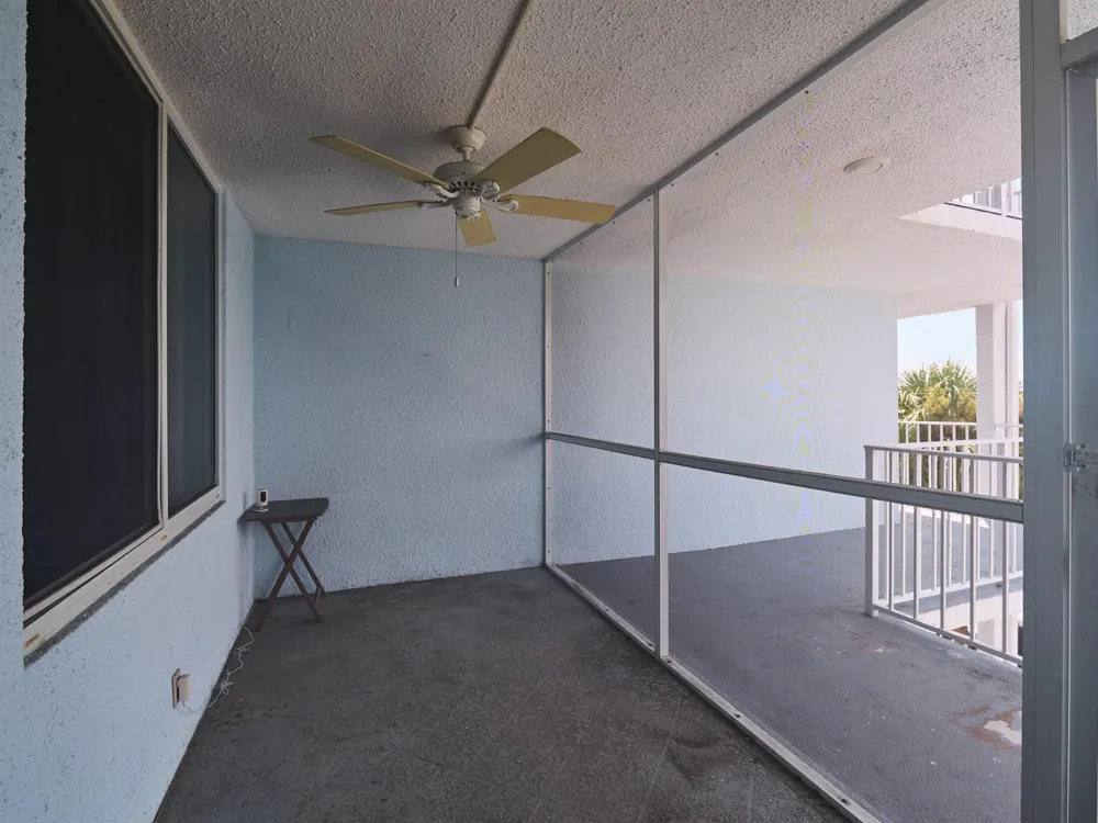 104 Paradise Harbour Boulevard #402 North Palm Beach, FL 33408