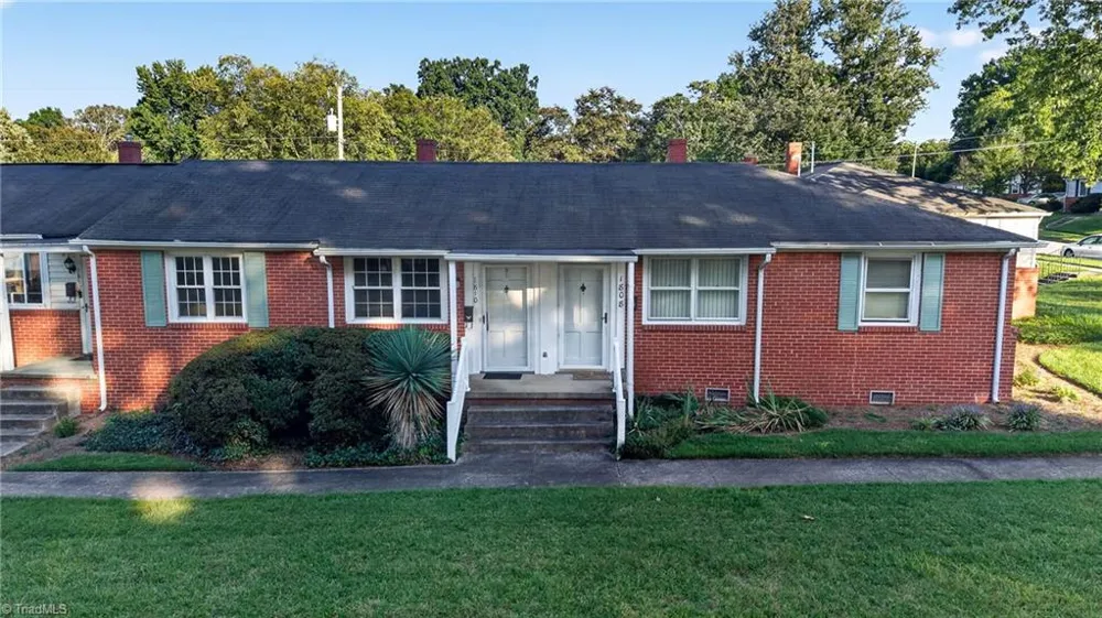 1810 Villa Drive Greensboro, NC 27403
