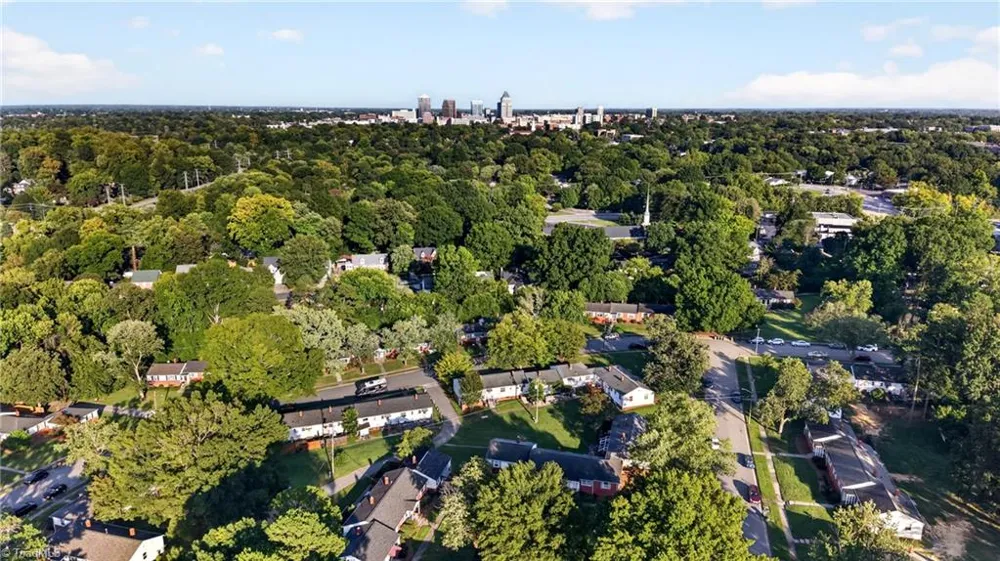 1810 Villa Drive Greensboro, NC 27403