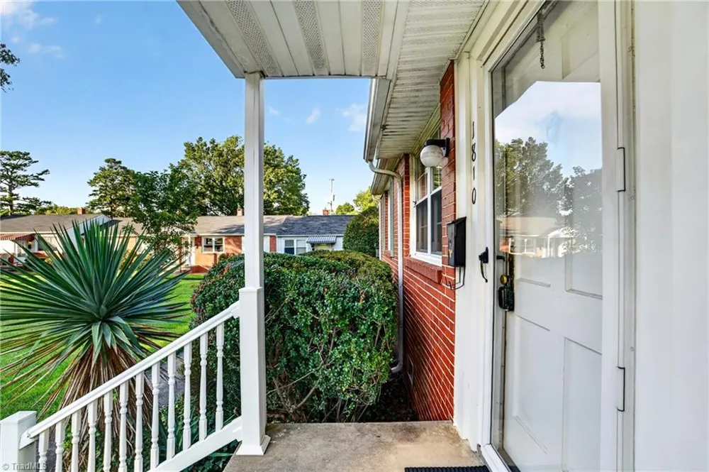 1810 Villa Drive Greensboro, NC 27403