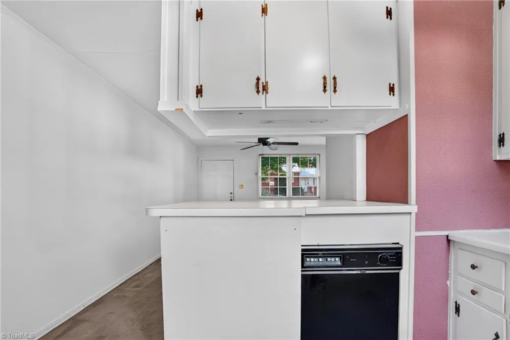 1810 Villa Drive Greensboro, NC 27403