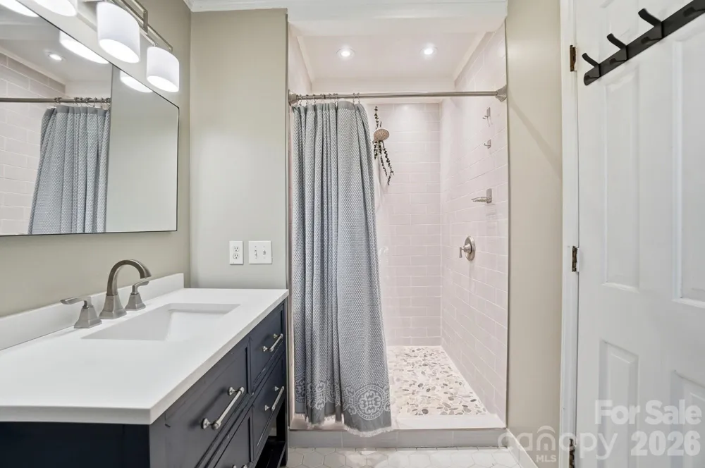 1308 Dumbarton Road Gastonia, NC 28054