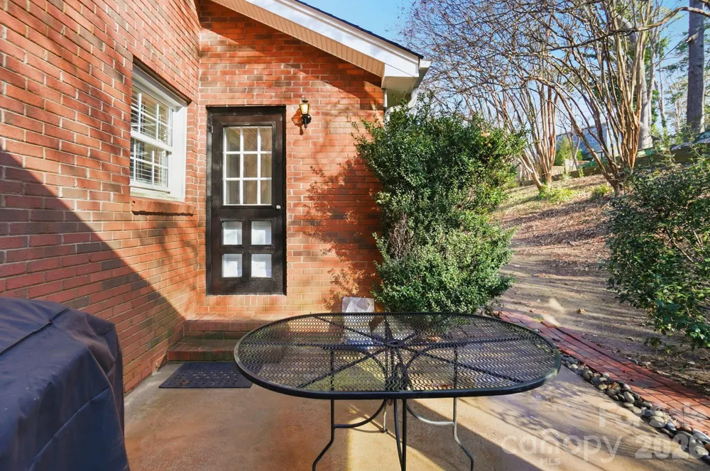 1308 Dumbarton Road Gastonia, NC 28054