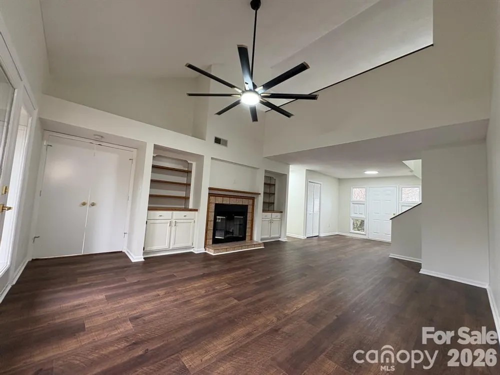 13 Laurel Place Drive Asheville, NC 28803