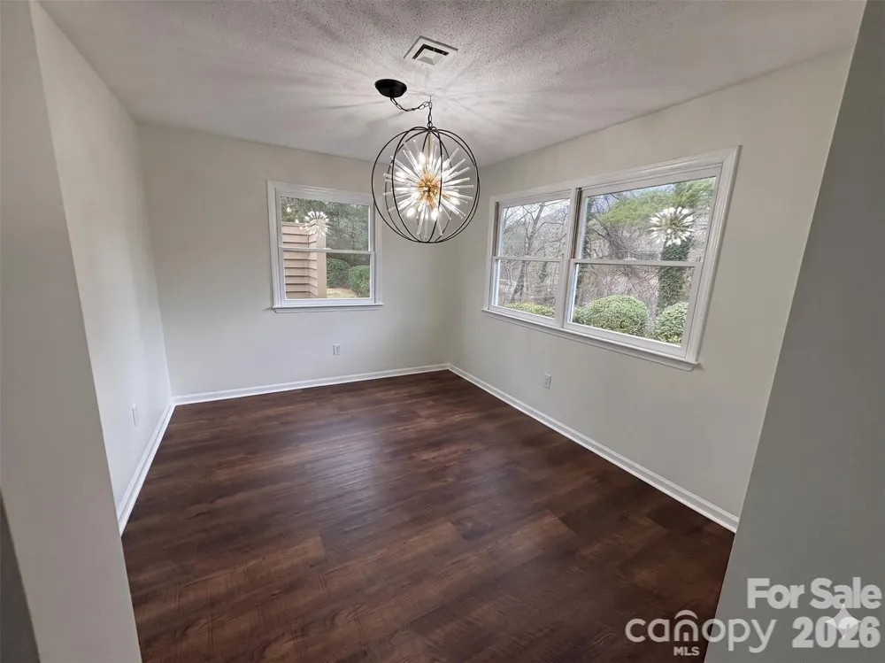 13 Laurel Place Drive Asheville, NC 28803